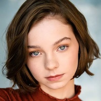 Эмма Майерс Эмма Майерс